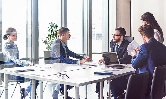 Wir bieten Inhouse-Seminare zur Weiterbildung im Energierecht für Kommunen